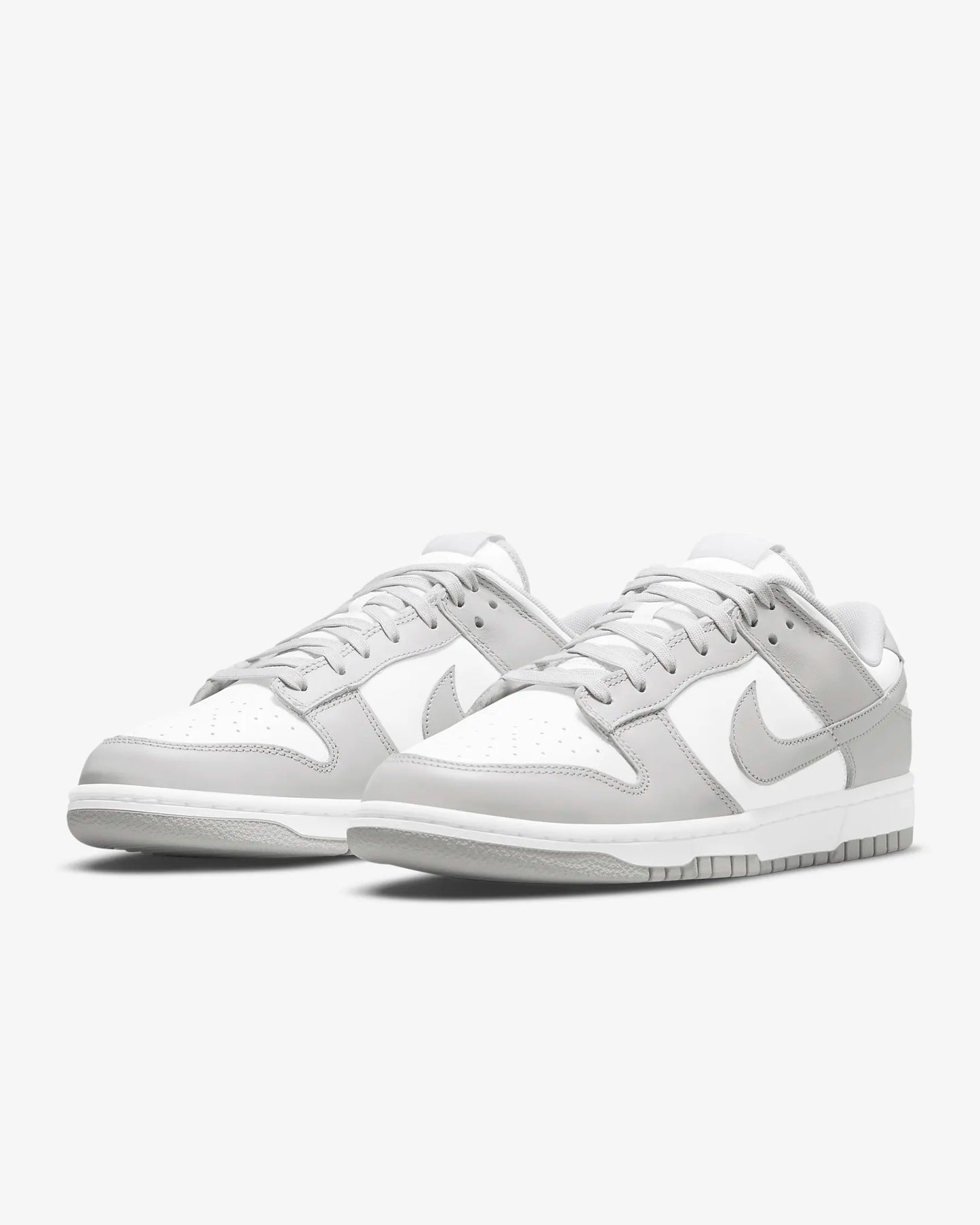 Nike Dunk Low Retro Light Grey