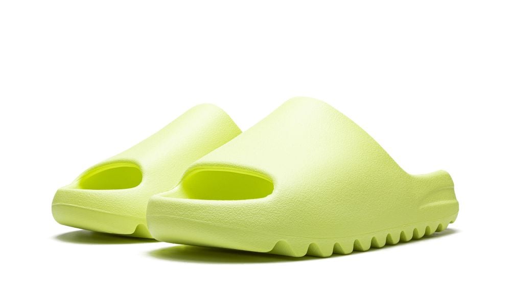 Yeezy Slides «Glow Green 2022»
