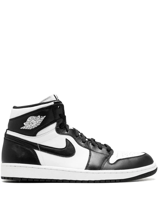 Air Jordan 1 Retro Black and White