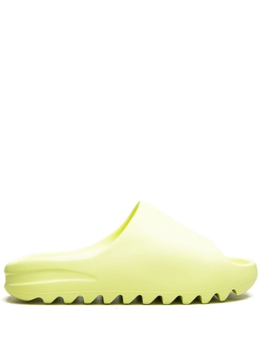 Yeezy Slides «Glow»