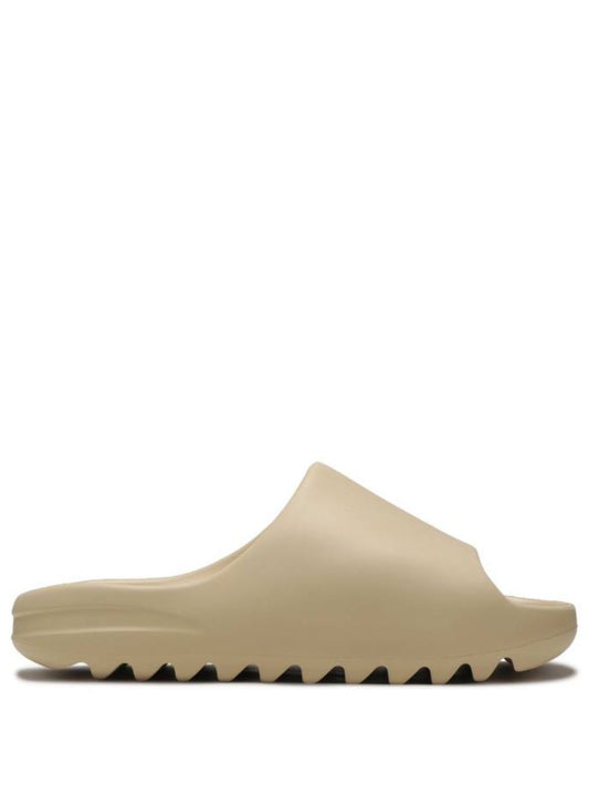 Yeezy Slides Desert Sand