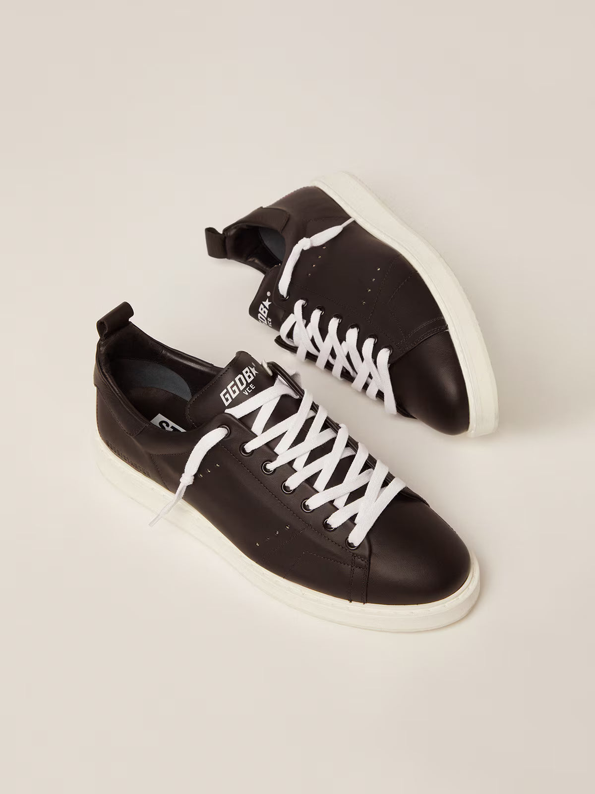 Golden Goose Starter in brown leather with star printed on the heel