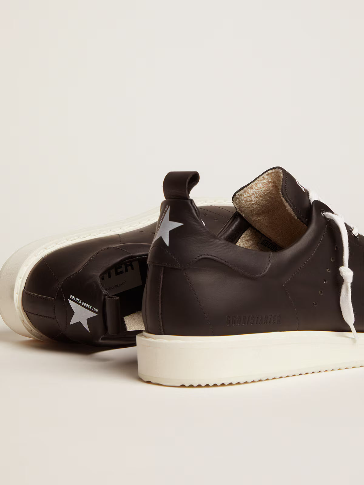 Golden Goose Starter in brown leather with star printed on the heel