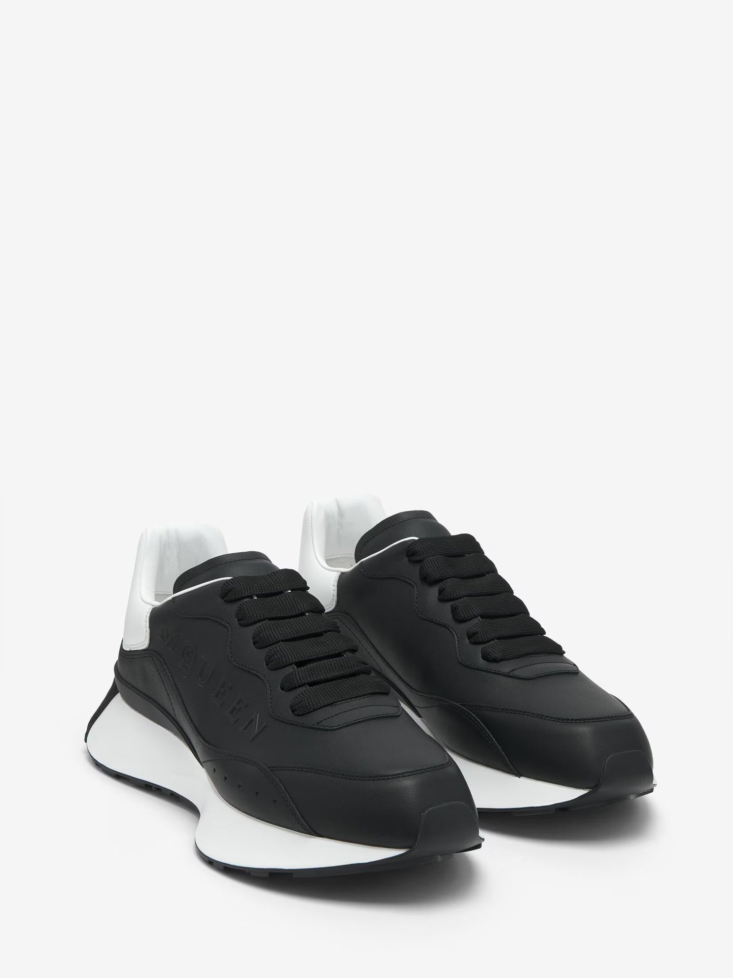 Alexander McQueen Sprint Runner in Black and White