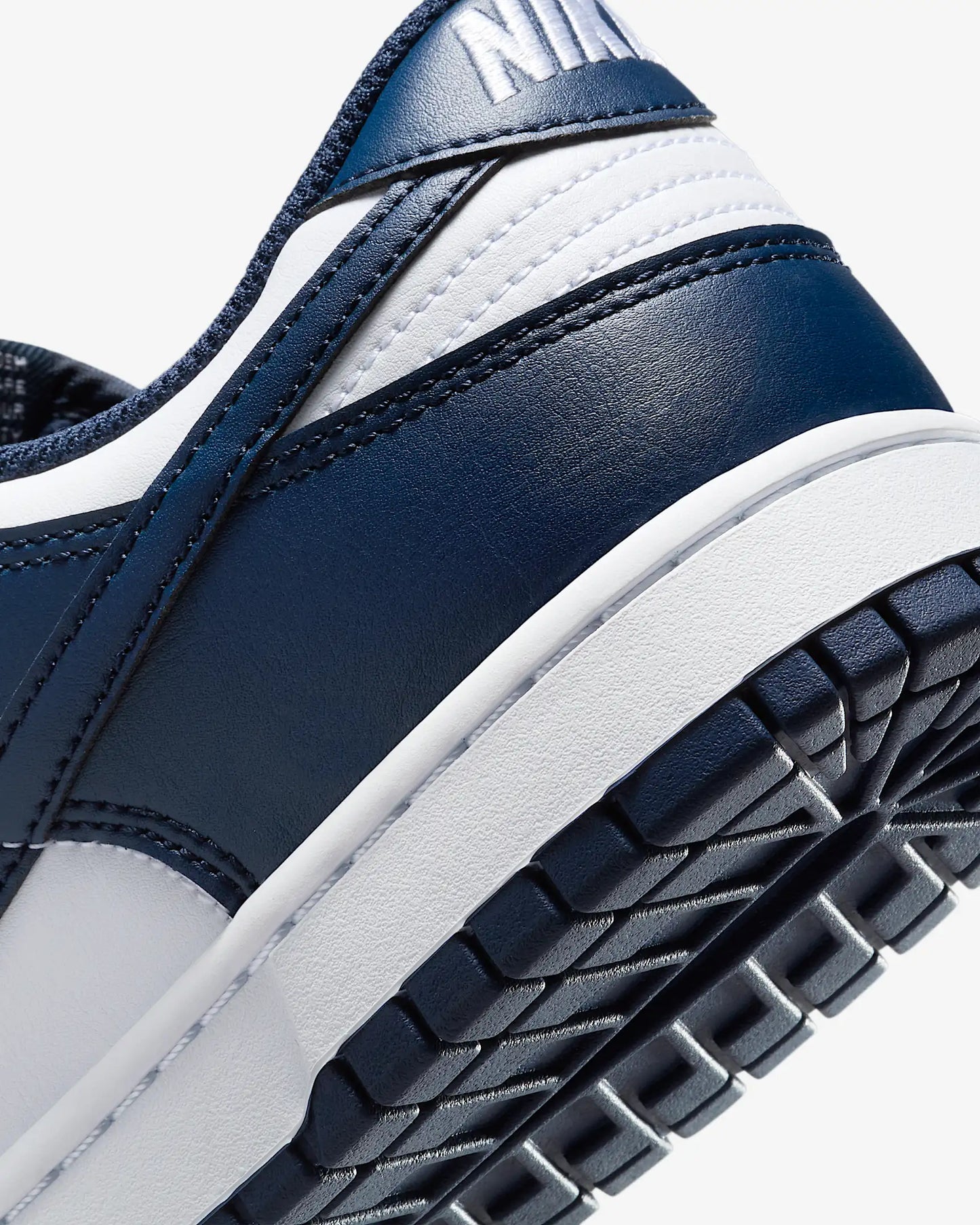 Nike Dunk Low Retro Dark Blue