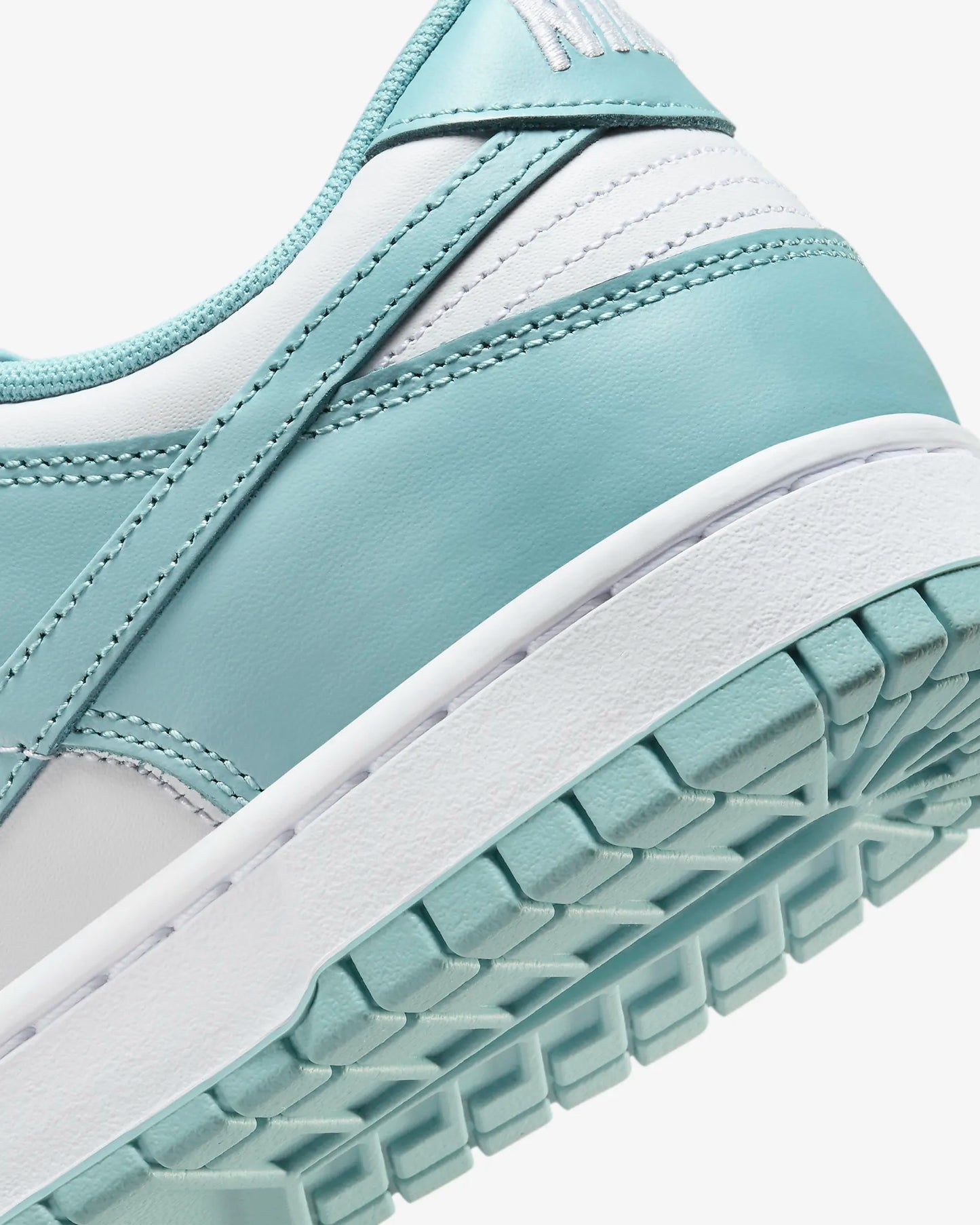 Nike Dunk Low Retro Light Blue