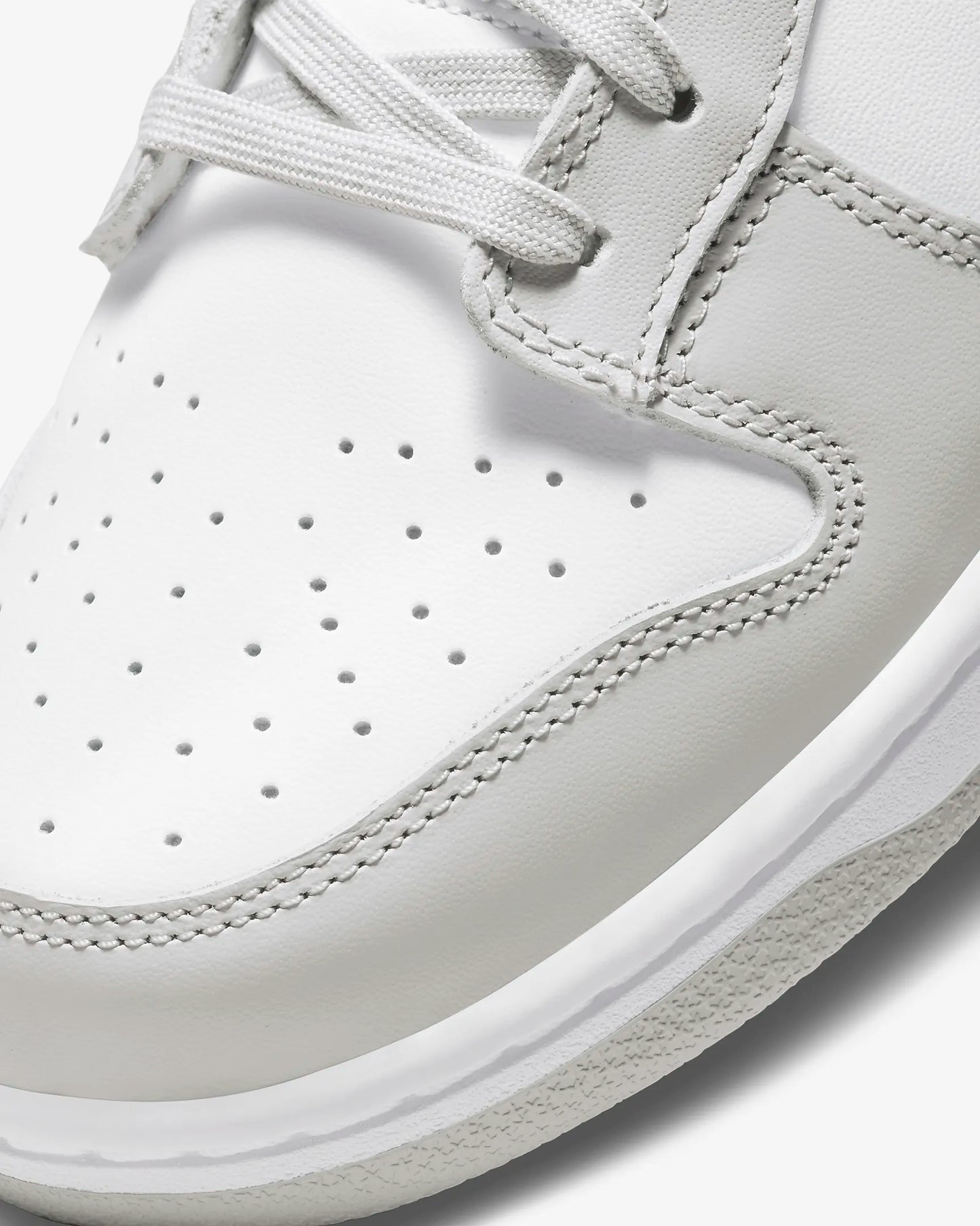 Nike Dunk Low Retro Light Grey