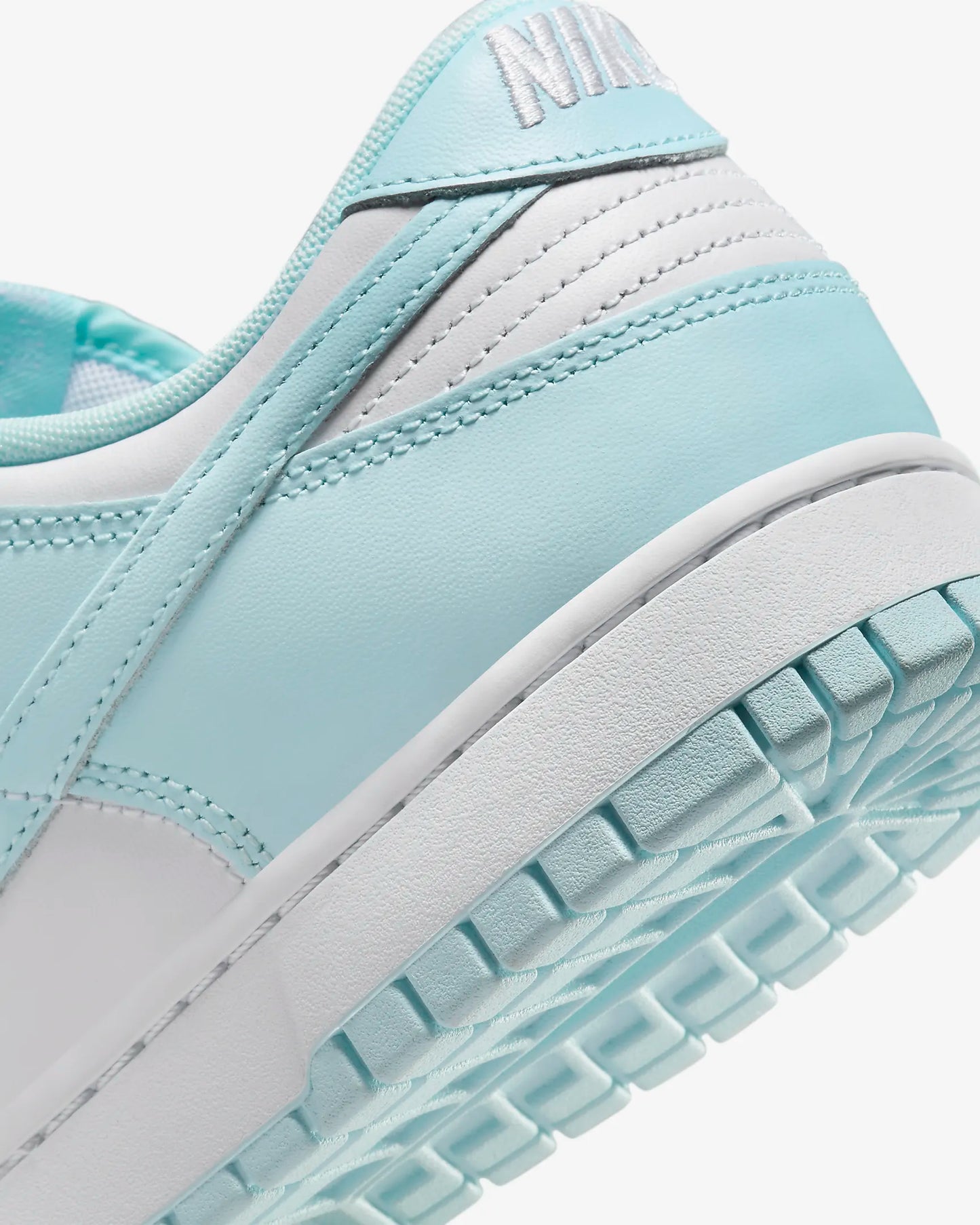 Nike Dunk Low Retro Baby Blue