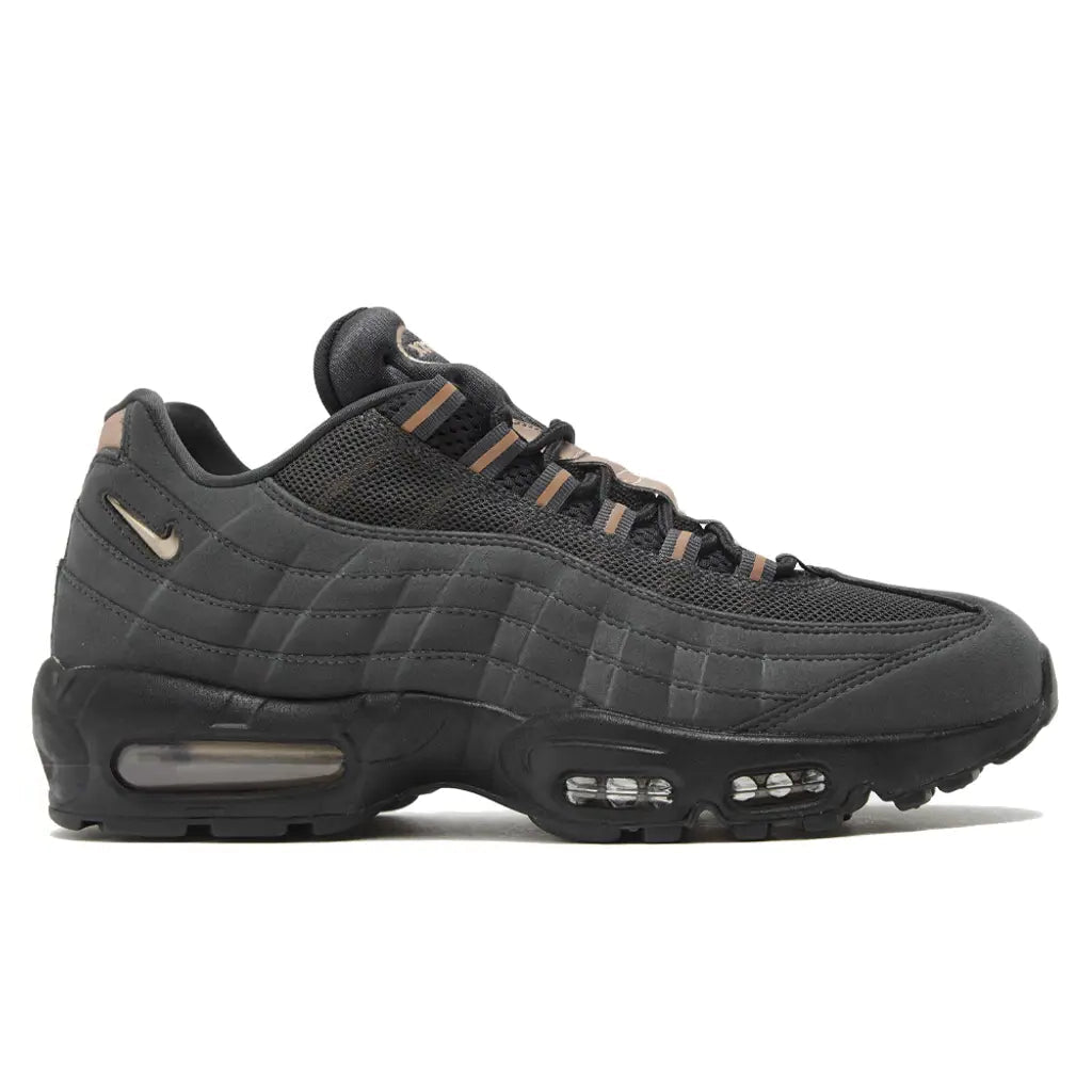 Nike Air Max 95 X Syna World