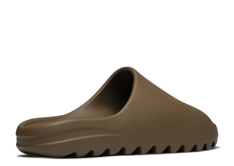 Yeezy Slides Earth Brown