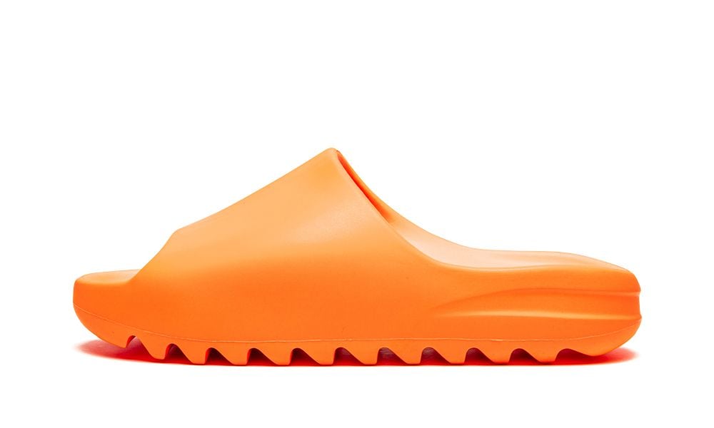 Yeezy Slides «Enflame Orange»