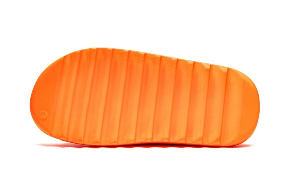 Yeezy Slides «Enflame Orange»