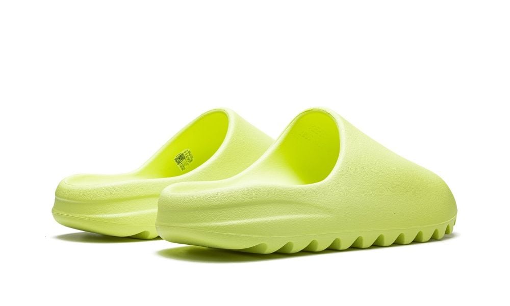 Yeezy Slides «Glow Green 2022»