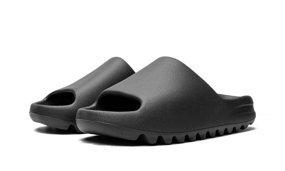 Yeezy Slides «Onyx»